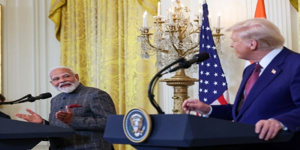 (लीड) प्रधानमंत्री मोदी ने दीपावली की शुभकामनाओं के लिए अमेरिकी राष्ट्रपति ट्रंप का जताया आभार