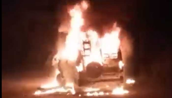 राजगढ़ के सनौरा में दर्दनाक हादसा, खड़ी टेंपो ट्रैवलर में आग लगने से चालक की मौत