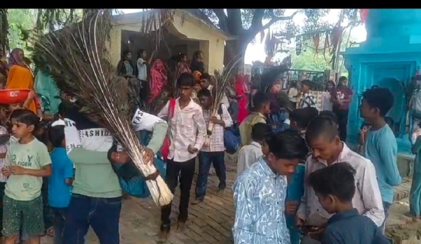 बुंदेलखंड की पारंपरिक शान, दिवारी और मोनिया नृत्य का भव्य आयोजन