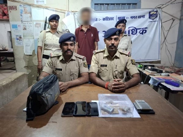 गिरफ्तार तस्कर