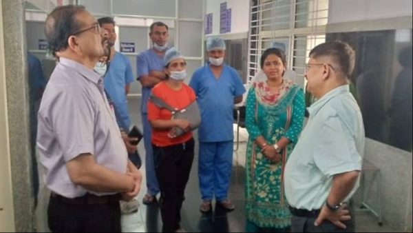 भोपालः सीएमएचओ ने स्वास्थ्य संस्थाओं में पहुंचकर देखी लक्ष्य और एनकॉस मूल्यांकन की तैयारियां