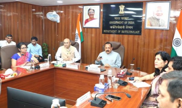 डॉ. जितेन्द्र सिंह ने जैव प्रौद्योगिकी विभाग  की परियोजनाओं की समीक्षा की;