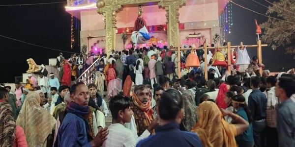 मप्रः माता रतनगढ़ मंदिर मेले में उमड़ा आस्था का सैलाब, 25 लाख से अधिक श्रृद्धालुओं ने किए दर्शन