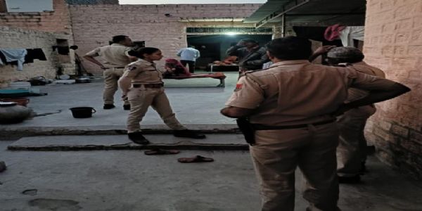 207 पुलिसकर्मियों की 38 टीमों ने 266 ठिकानों पर दी दबिश