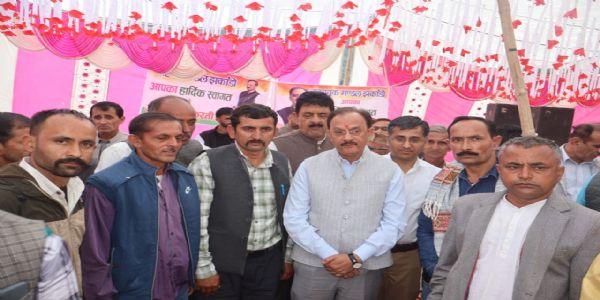 उद्योग मंत्री ने झकाण्डों में 52 लाख से नवनिर्मित पंचायत भवन का किया लोकार्पण