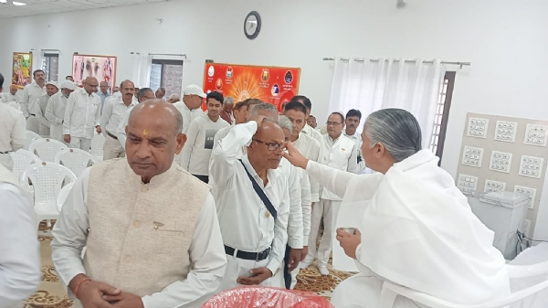 ब्रह्मा कुमारीज ने मनाया भाईदूज