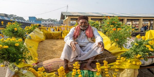 भावान्तर योजना से किसानों के चेहरों पर आ रही मुस्कान, पहले दिन गजब का रहा उत्साह