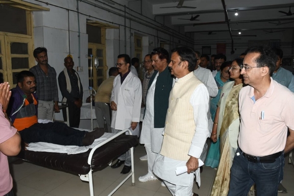 उप मुख्यमंत्री शुक्ल ने की जिला अस्पताल और जिले की स्वास्थ्य सेवाओं की समीक्षा उप मुख्यमंत्री शुक्ल ने की जिला अस्पताल और जिले की स्वास्थ्य सेवाओं की समीक्षा