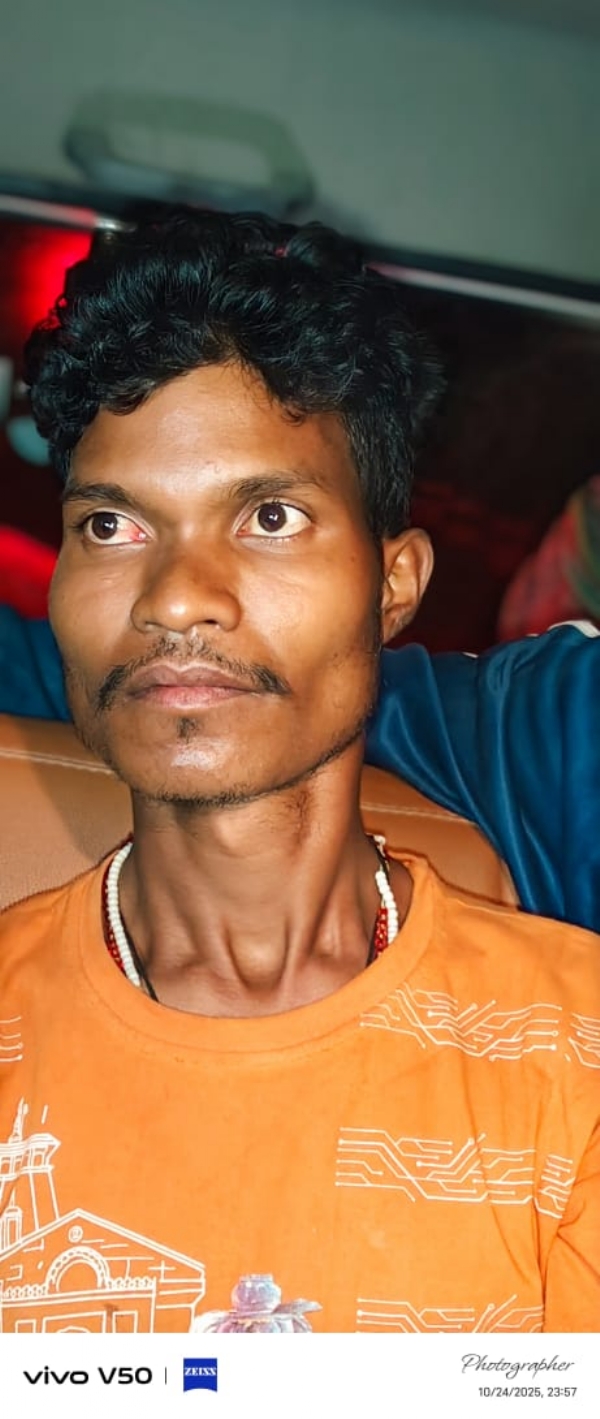 पत्नी की हत्या कर शव दबाया, तीन दिन बाद हुआ खुलासा, आरोपित पति गिरफ्तार पत्नी की हत्या कर शव दबाया, तीन दिन बाद हुआ खुलासा, आरोपित पति गिरफ्तार