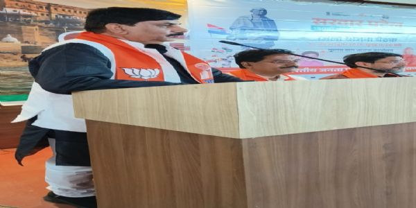 सिख समाज की गुरुचरण पादुका यात्रा 30 अक्टूबर काे आएगी वाराणसी : प्रदीप अग्रहरि