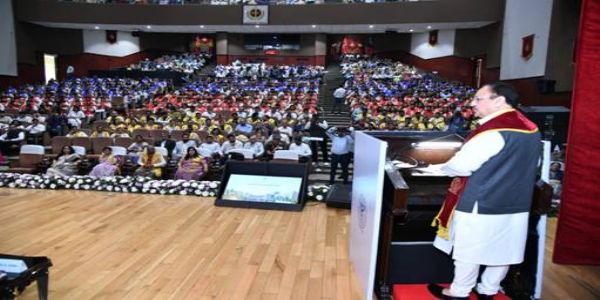 पिछले 11 साल में देश में मेडिकल कॉलेजों की संख्या 387 से बढ़कर 819 हो गईः नड्डा