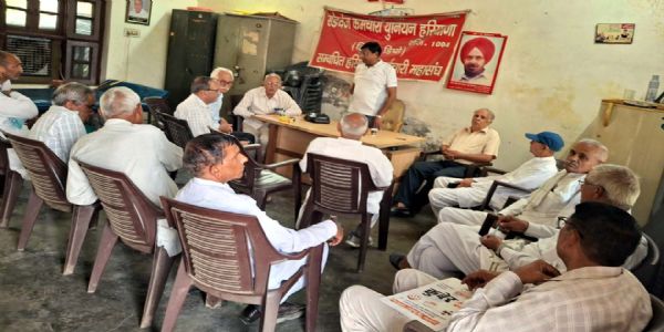 हिसार : सेवानिवृत कर्मचारी 26 नवंबर को कैबिनेट मंत्री गंगवा के आवास पर देंगे धरना : राजपाल नैन