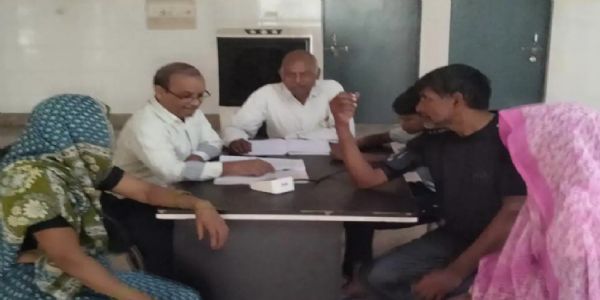आरोग्य मेले में 94 लोगों की हुई जांच , दी गईं दवाएं