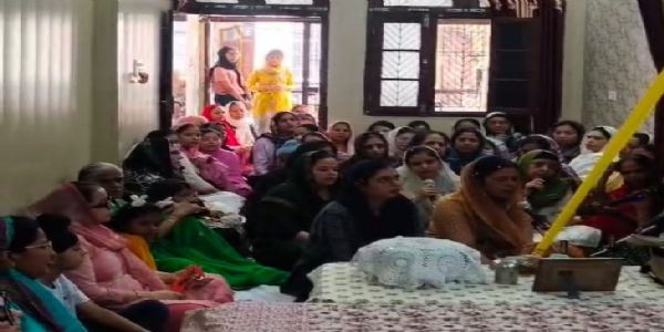 सुलतानपुर में गुरु नानक देव प्रकाश पर्व पर निकली प्रभात फेरी