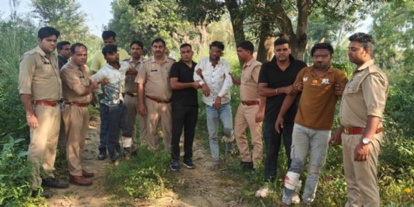 गोवंश को काटने वाले तीन अभियुक्त पुलिस ने मुठभेड़ में गिरफ्तार