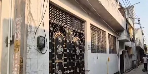 गिरफ्तार isis एजेंट एटा का गिरफ्तार isis एजेंट एटा का