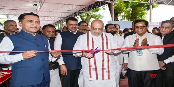 फोटो: मुंबई में समुद्री सप्ताह 2025 का उद्घाटन करते हुए केंद्रीय गृहमंत्री अमित शाह फोटो: मुंबई में समुद्री सप्ताह 2025 का उद्घाटन करते हुए केंद्रीय गृहमंत्री अमित शाह