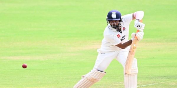 सलामी बल्लेबाज पृथ्वी शॉ सलामी बल्लेबाज पृथ्वी शॉ