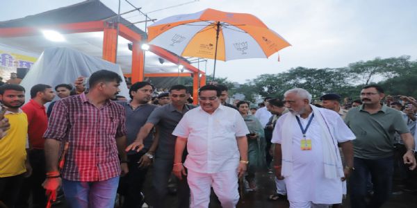 छठ मइया के आशीर्वाद से बिहार में फिर एनडीए की सरकार बनेगी: सी.आर. पाटिल