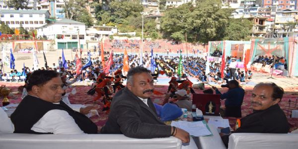 खेलों से युवाओं में त्वरित निर्णय लेने की क्षमता का होता है विकास : रोहित ठाकुर