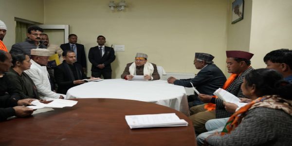 मुख्यमंत्री धामी पहुंचे मुनस्यारी पहुंचे, जनता और जवानों से किया आत्मीय संवाद