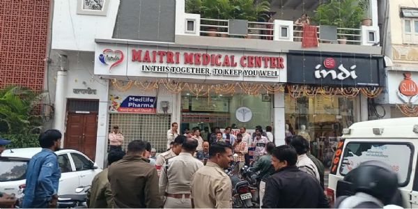 मंदसौरः निजी क्लिनिक पर इलाज के दौरान मरीज की मौत, परिजनों ने डॉक्टर पर लगाया लापरवाही का आरोप