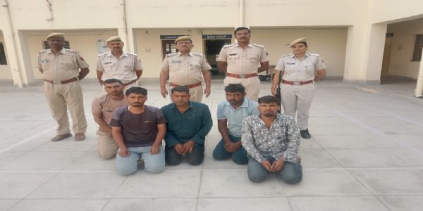 डकैती की योजना बनाते हरियाणा के सांसी गैंग के पांच बदमाश दबोचे