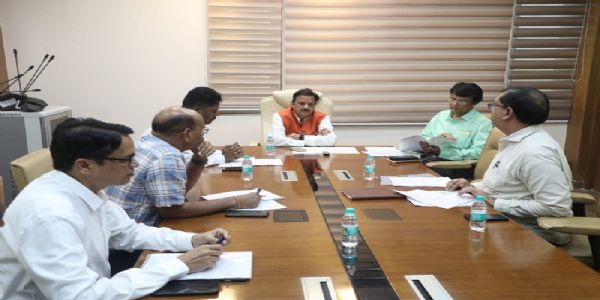 मप्रः उप मुख्यमंत्री शुक्ल ने की एमसीयू रीवा कैंपस के मेंटेनेंस कार्यों की समीक्षा