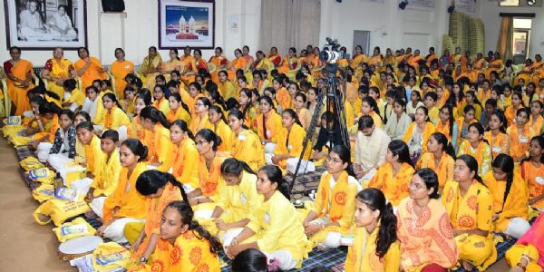 गायत्री तीर्थ शांतिकुंज में तीन दिवसीय कन्या कौशल प्रशिक्षक प्रशिक्षण शिविर का शुभारंभ