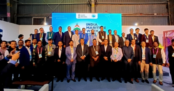 इंडिया मेरीटाइम वीक में कोलकाता पोर्ट ने 48 हजार करोड़ रुपये से अधिक के समझौते किए