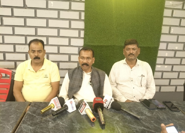 पूर्व मुख्यमंत्री मधु कोड़ा पूर्व मुख्यमंत्री मधु कोड़ा