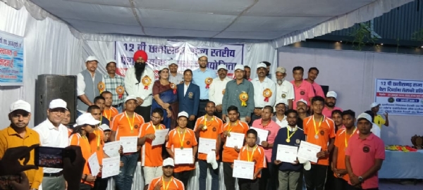 राज्यस्तरीय पैरा दिव्यांग तैराकी प्रतियोगिता के खिलाड़ियों की टीम राज्यस्तरीय पैरा दिव्यांग तैराकी प्रतियोगिता के खिलाड़ियों की टीम