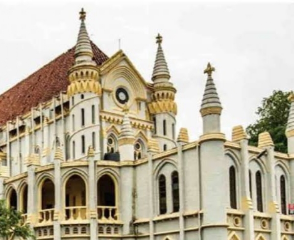 मध्य प्रदेश राज्य परिवहन प्राधिकरण के अध्यक्ष के रूप में परिवहन सचिव मनीष सिंह की नियुक्ति के आदेश को चुनौती नोटिस जारी मध्य प्रदेश राज्य परिवहन प्राधिकरण के अध्यक्ष के रूप में परिवहन सचिव मनीष सिंह की नियुक्ति के आदेश को चुनौती नोटिस जारी