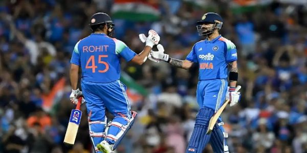 रोहित शर्मा और विराट कोहली रोहित शर्मा और विराट कोहली