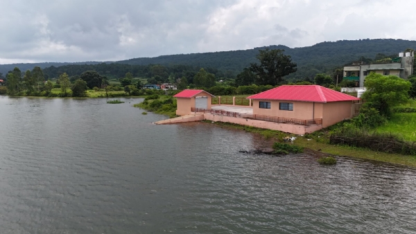 आधुनिक बोट क्लब का मनोरम दृश्य 2