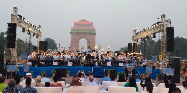 कर्तव्य पथ पर भारतीय वायु सेना और जर्मन माउंटेन आर्मी बैंड ने की सुरमयी साझेदारी