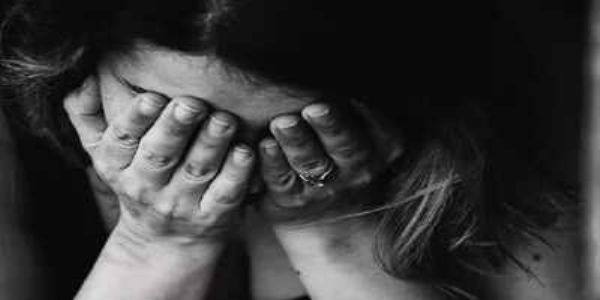 पिता निकला हैवान: दिल्ली विश्वविद्यालय में पढ़ने वाली बेटी के साथ किया बलात्कार का प्रयास