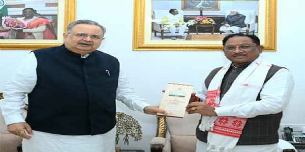 विधानसभा अध्यक्ष डॉ. रमन सिंह ने मुख्यमंत्री साय को नवीन विधानसभा भवन के लोकार्पण समारोह में शामिल होने का दिया आमंत्रण