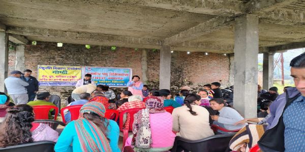 वनराजी बहुल ग्राम खिरद्वारी में लगा आधार व यूसीसी पंजीकरण शिविर