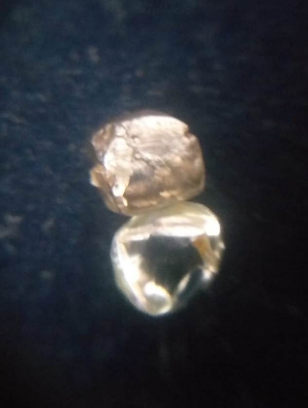 हीरों की फोटो