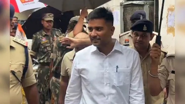 चैतन्य बघेल चैतन्य बघेल