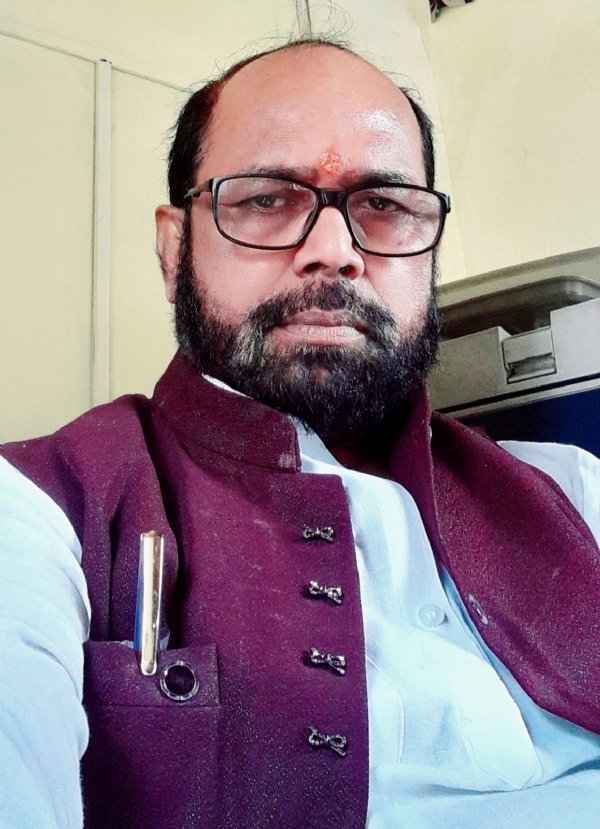 विजय शंकर नायक की फाइल फोटो विजय शंकर नायक की फाइल फोटो