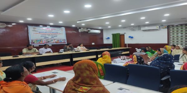 मुख्यमंत्री महिला रोजगार योजना की दूसरी किस्त मुख्यमंत्री ने की जारी