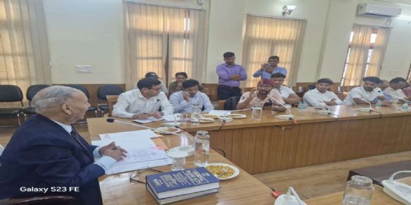 पेपर लीक मामले में जांच अयोग ने की जन सुनवाई, छात्रों ने पेपर रद्द करने की कही बात
