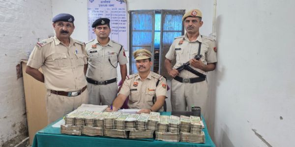बहादुरगढ़ में रेल यात्री से मिली 80 लाख की नकदी
