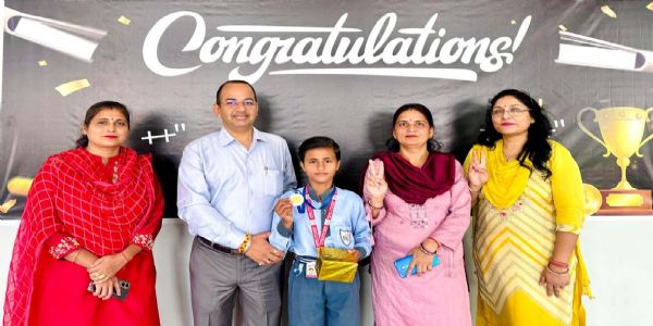 हिसार : ऋषिकुल की शिवानी ने राज्य स्तरीय ताइक्वांडो प्रतियोगिता में हासिल किया रजत पदक