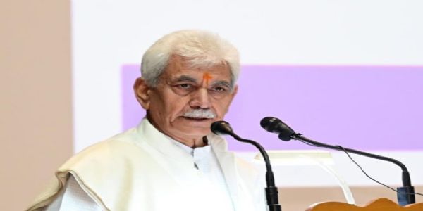 केंद्र शासित प्रदेश के सरकारी स्कूलों के प्रदर्शन में उल्लेखनीय सुधार हुआ है -उपराज्यपाल सिन्हा केंद्र शासित प्रदेश के सरकारी स्कूलों के प्रदर्शन में उल्लेखनीय सुधार हुआ है -उपराज्यपाल सिन्हा