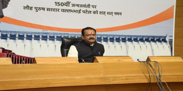 મંત્રી જીતુભાઈ વાઘાણી મંત્રી જીતુભાઈ વાઘાણી