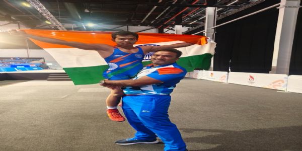 बहरीन में चल रहे तृतीय यूथ एशियन गेम्स के कुश्ती स्पर्धा में जौनपुर के पहलवान जयवीर ने जीता गोल्ड