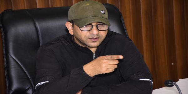 फोन न उठा तो अधिकारियों पर होगी कार्रवाई:प्रशान्त आर्य